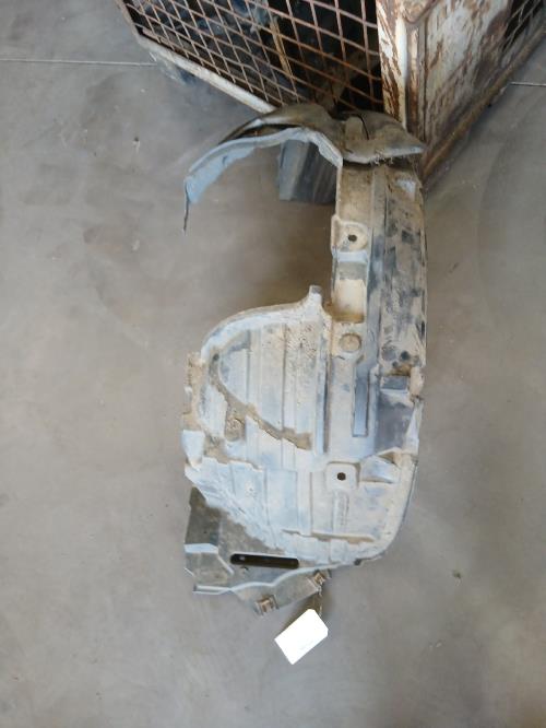 Image Pare boue avant gauche - NISSAN MICRA 3