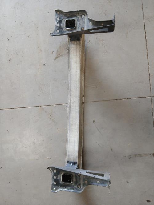 Image Renfort pare choc avant (traverse) - OPEL CORSA D