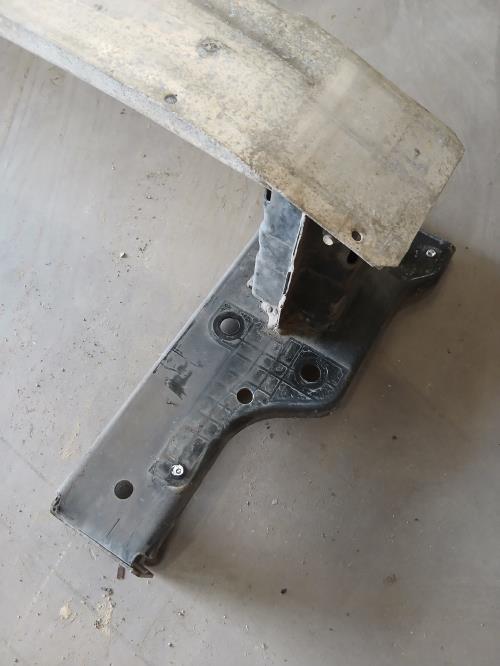 Image Renfort pare choc avant (traverse) - OPEL CORSA D