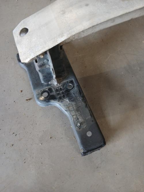 Image Renfort pare choc avant (traverse) - OPEL CORSA D