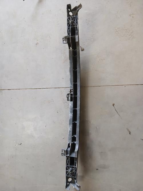 Image Renfort pare choc avant (traverse) - PEUGEOT 206