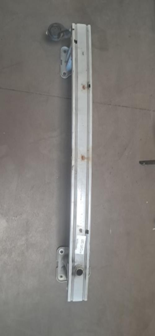 Image Renfort pare choc avant (traverse) - NISSAN NV300