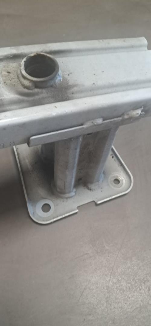 Image Renfort pare choc avant (traverse) - NISSAN NV300