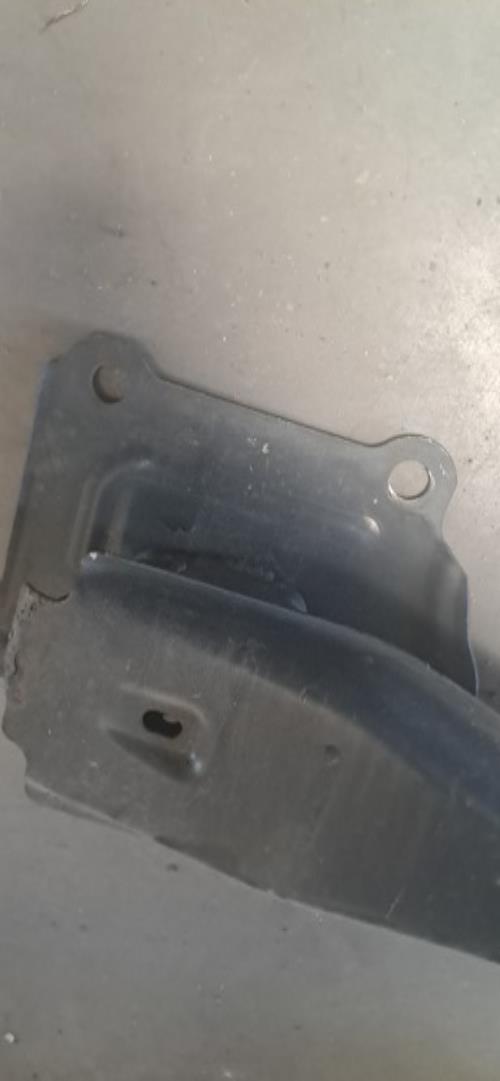 Image Renfort pare choc arriere (traverse) - FORD FIESTA 6