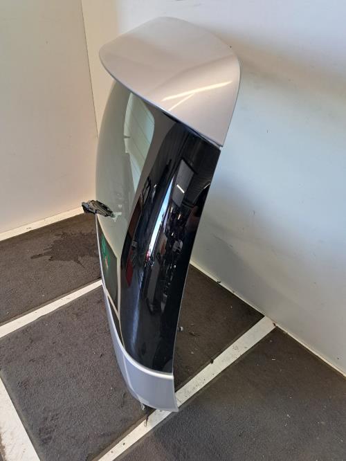 Image Malle/Hayon arriere - MERCEDES CLASSE A 168