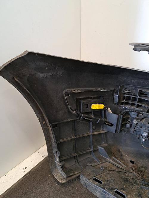 Image Pare choc avant - RENAULT MEGANE 2