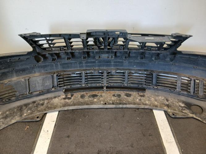 Image Pare choc avant - VOLKSWAGEN PASSAT 4