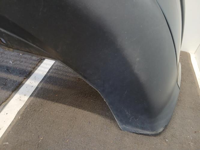 Image Pare choc avant - VOLKSWAGEN PASSAT 4