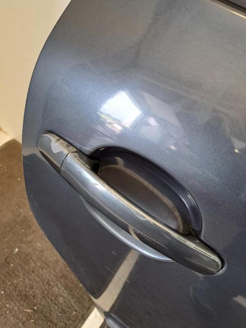 Image Porte arriere droit - VOLKSWAGEN PASSAT 4