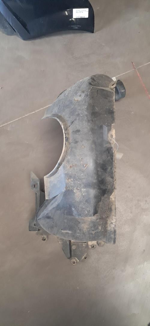 Image Pare boue avant gauche - CITROEN C1 2