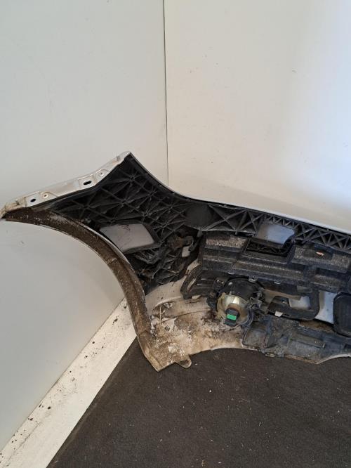 Image Pare choc avant - MERCEDES CLASSE C 204