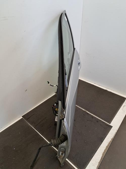 Image Porte avant gauche - MERCEDES CLASSE C 204