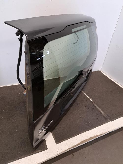 Image Malle/Hayon arriere - VOLVO V 70 1