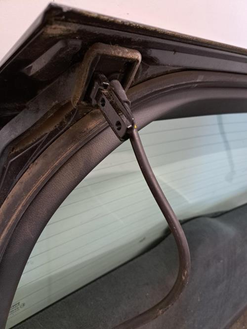Image Malle/Hayon arriere - VOLVO V 70 1