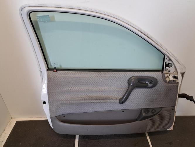 Image Porte avant gauche - OPEL CORSA B
