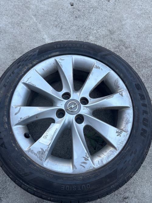 Image Jante - OPEL CORSA E