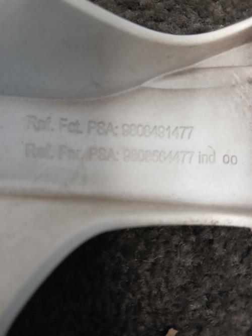 Image Enjoliveur - PEUGEOT 208 1