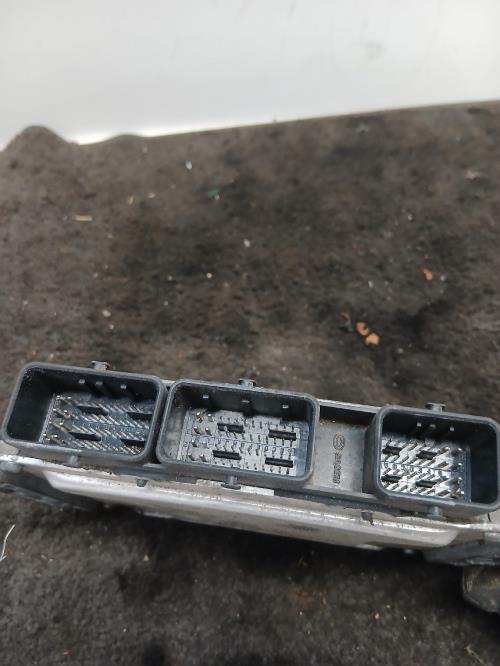 Image Calculateur moteur - RENAULT CLIO 3