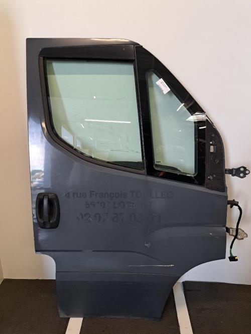 Image Porte avant droit - IVECO DAILY 6