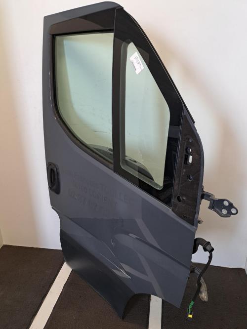 Image Porte avant droit - IVECO DAILY 6