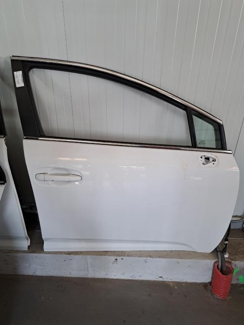 Image Porte avant droit - TOYOTA AVENSIS 3