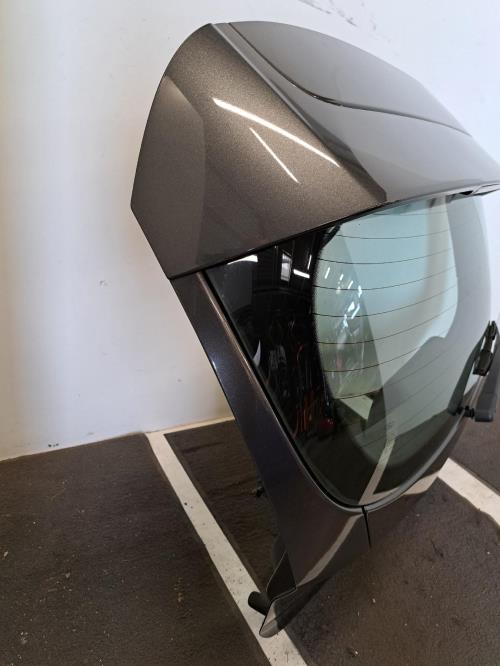 Image Malle/Hayon arriere - FORD FIESTA 6
