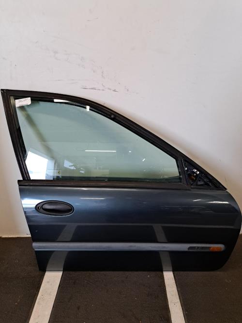 Image Porte avant droit - RENAULT LAGUNA 1