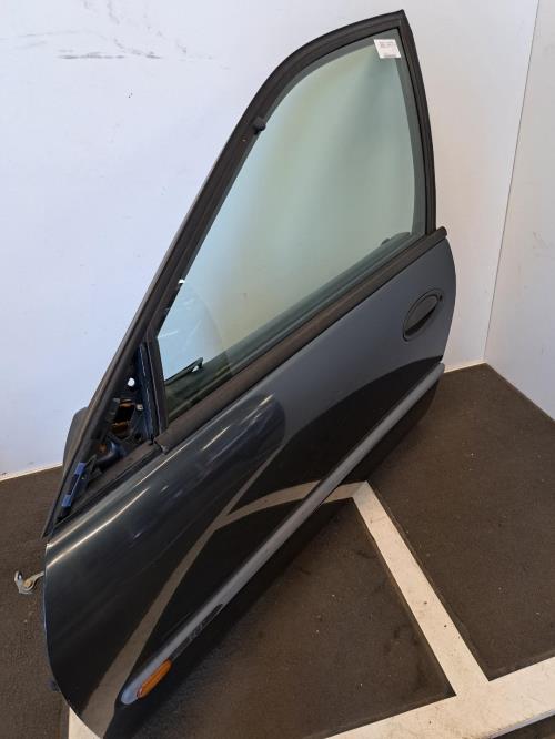Image Porte avant gauche - RENAULT LAGUNA 1