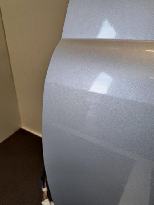 Image Porte avant gauche - TOYOTA YARIS 1