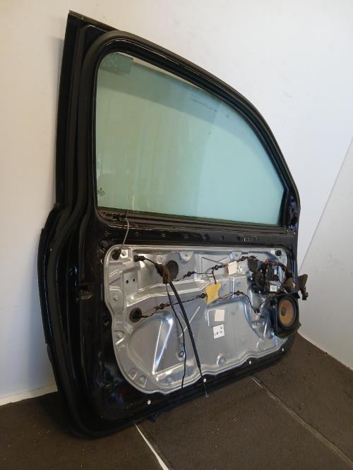 Image Porte avant gauche - VOLKSWAGEN POLO 4