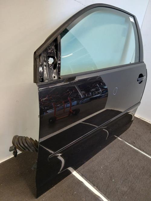 Image Porte avant gauche - VOLKSWAGEN POLO 4