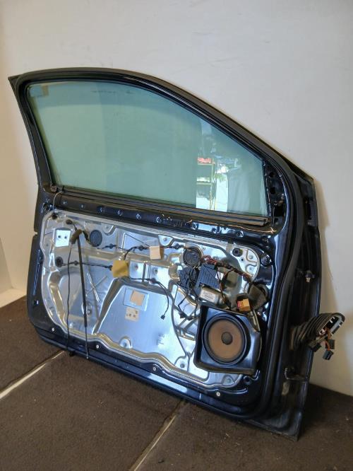 Image Porte avant gauche - VOLKSWAGEN POLO 4