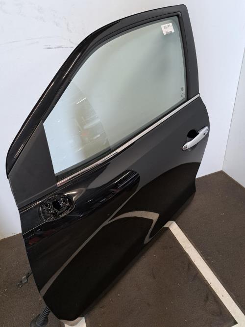Image Porte avant gauche - SUZUKI BALENO 2