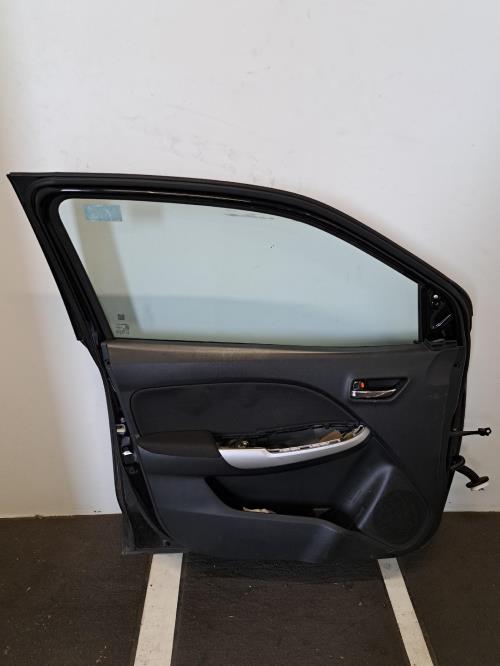 Image Porte avant gauche - SUZUKI BALENO 2