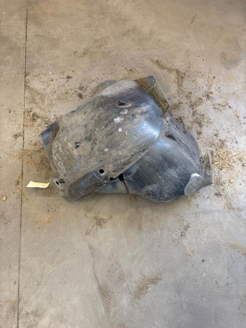 Image Pare boue avant droit - RENAULT CLIO 3