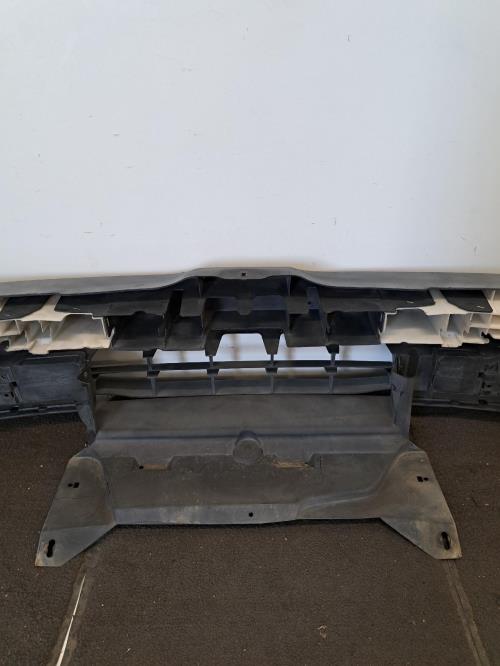 Image Pare choc avant - RENAULT SCENIC 1