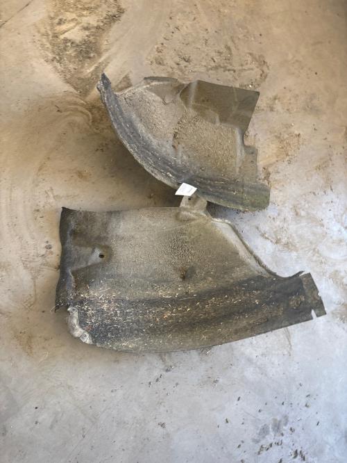 Image Pare boue avant gauche - CITROEN C5 2