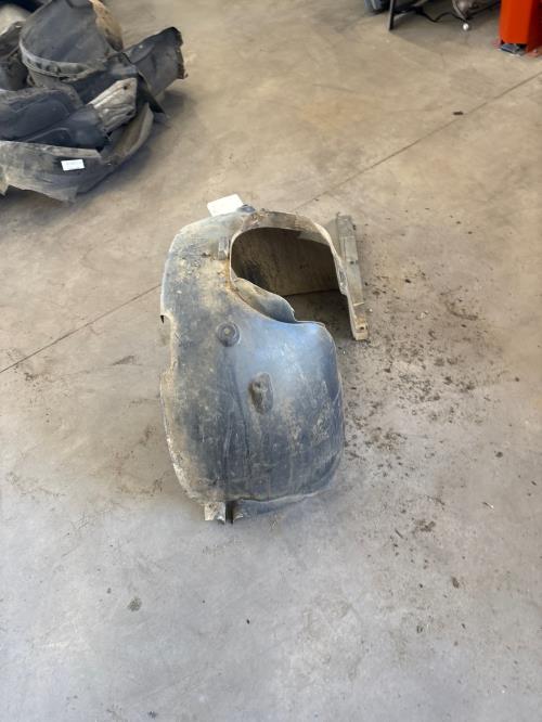 Image Pare boue avant gauche - PEUGEOT 208 1