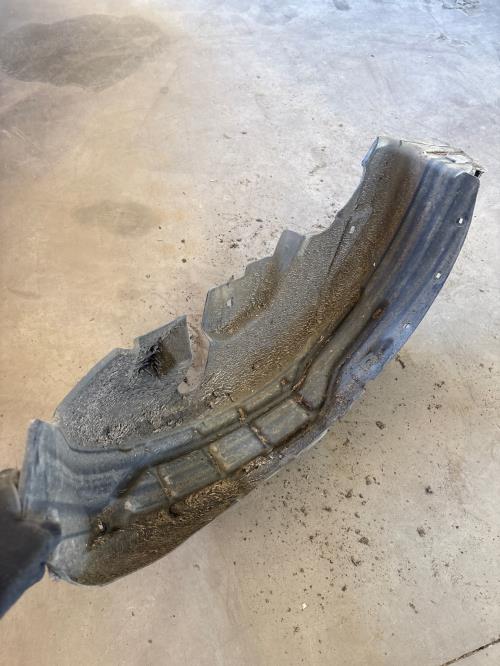 Image Pare boue arriere droit - PEUGEOT 208 2