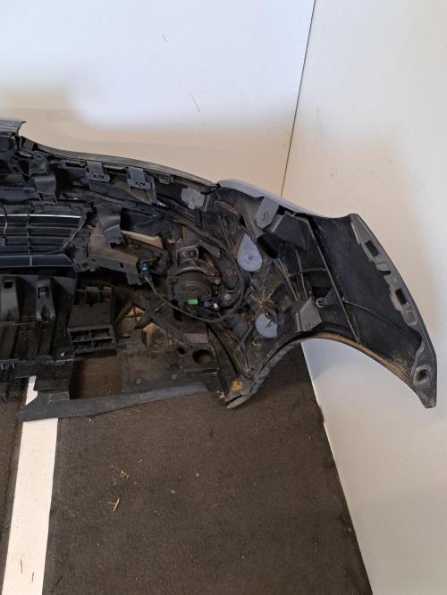Image Pare choc avant - RENAULT MEGANE 3