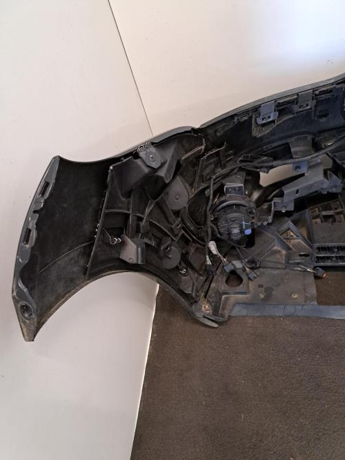 Image Pare choc avant - RENAULT MEGANE 3