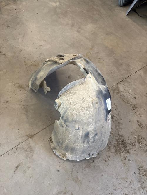 Image Pare boue avant gauche - CITROEN C4 2
