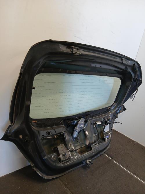 Image Malle/Hayon arriere - OPEL CORSA E