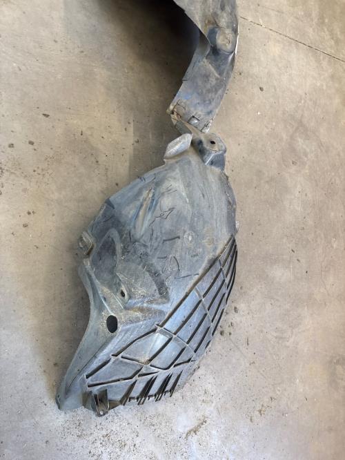 Image Pare boue avant gauche - OPEL CORSA E