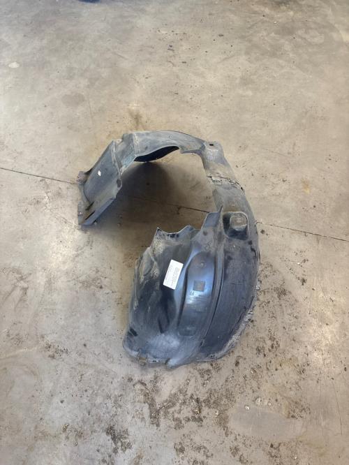 Image Pare boue avant droit - OPEL CORSA E