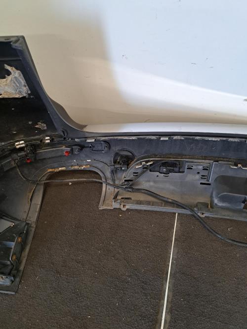 Image Pare choc arriere - VOLKSWAGEN TOUAREG 1