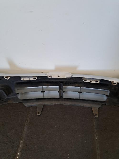 Image Pare choc avant - NISSAN ALMERA TINO