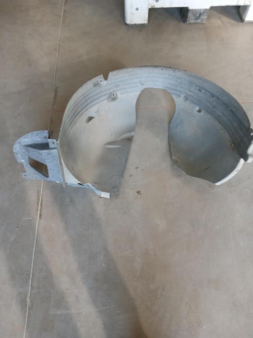 Image Pare boue avant gauche - CITROEN C3 2