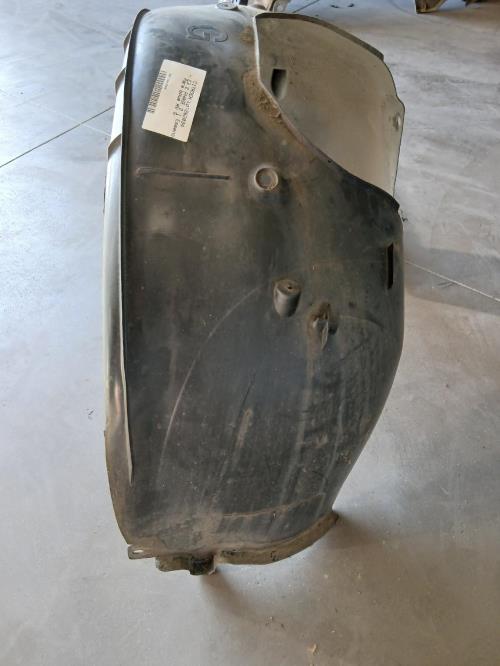 Image Pare boue avant gauche - CITROEN C3 2