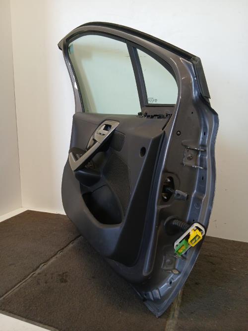 Image Porte avant gauche - PEUGEOT 2008 1